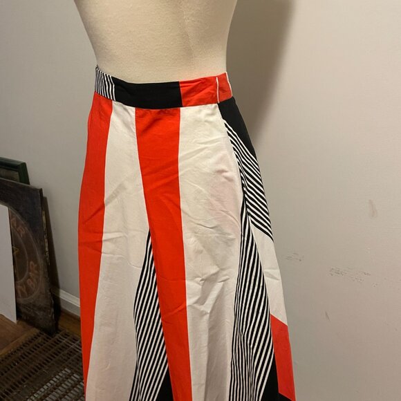 Collectif Vintage Orangey Red, Black & White Striped Skirt Women's Size 3x - Picture 3 of 3